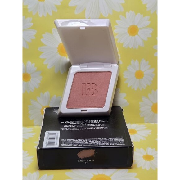 Fenty Beauty Fenty Cheeks Suede Powder Blush Shade 01 BAKIN' CAKES 0.14 oZ - Picture 1 of 8